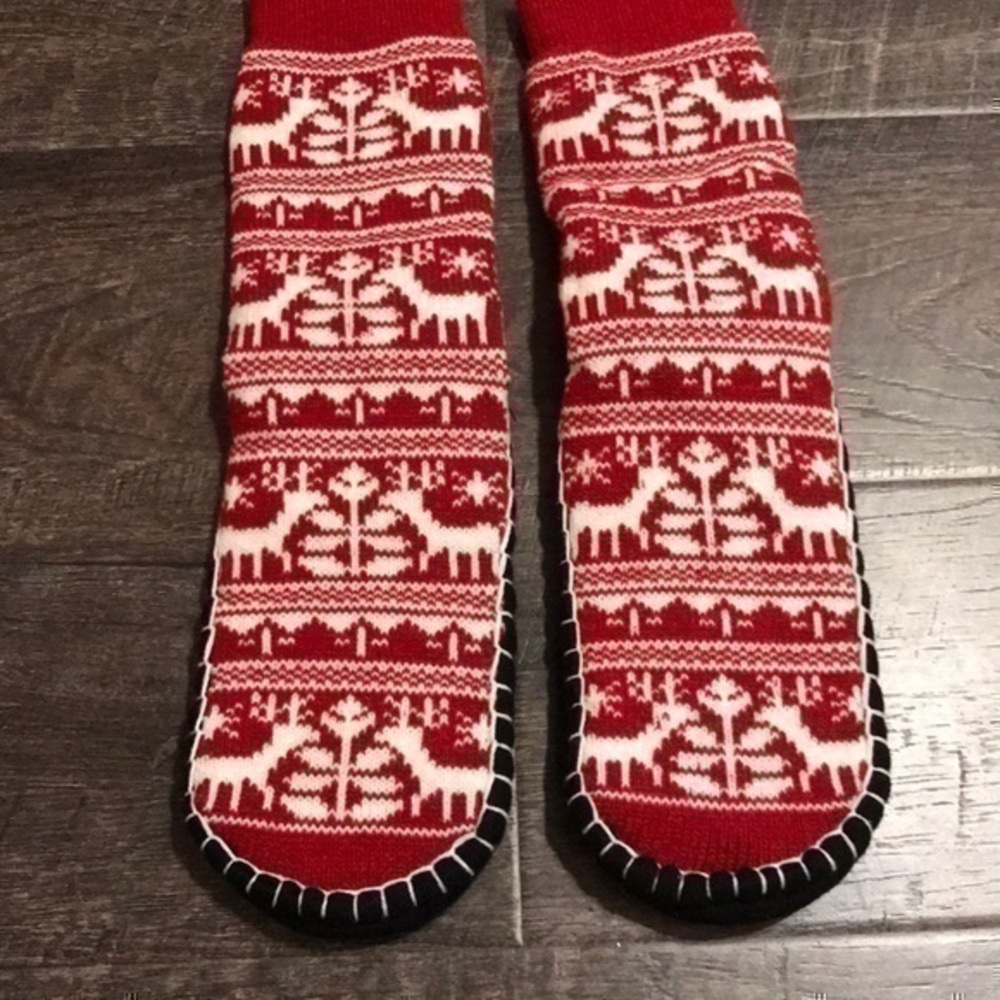 Sock slippers I think the size is small. N…